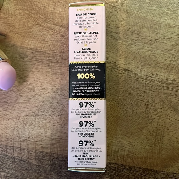 TOO FACED set of two foundation and concealer - Picture 2 of 8